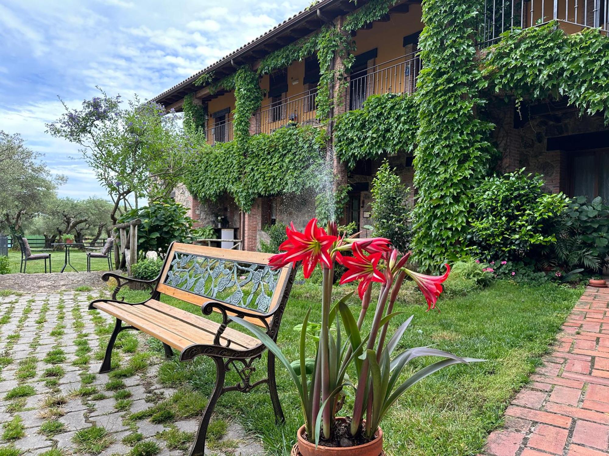 Hotel Rural La Covacha Losar De La Vera Dış mekan fotoğraf